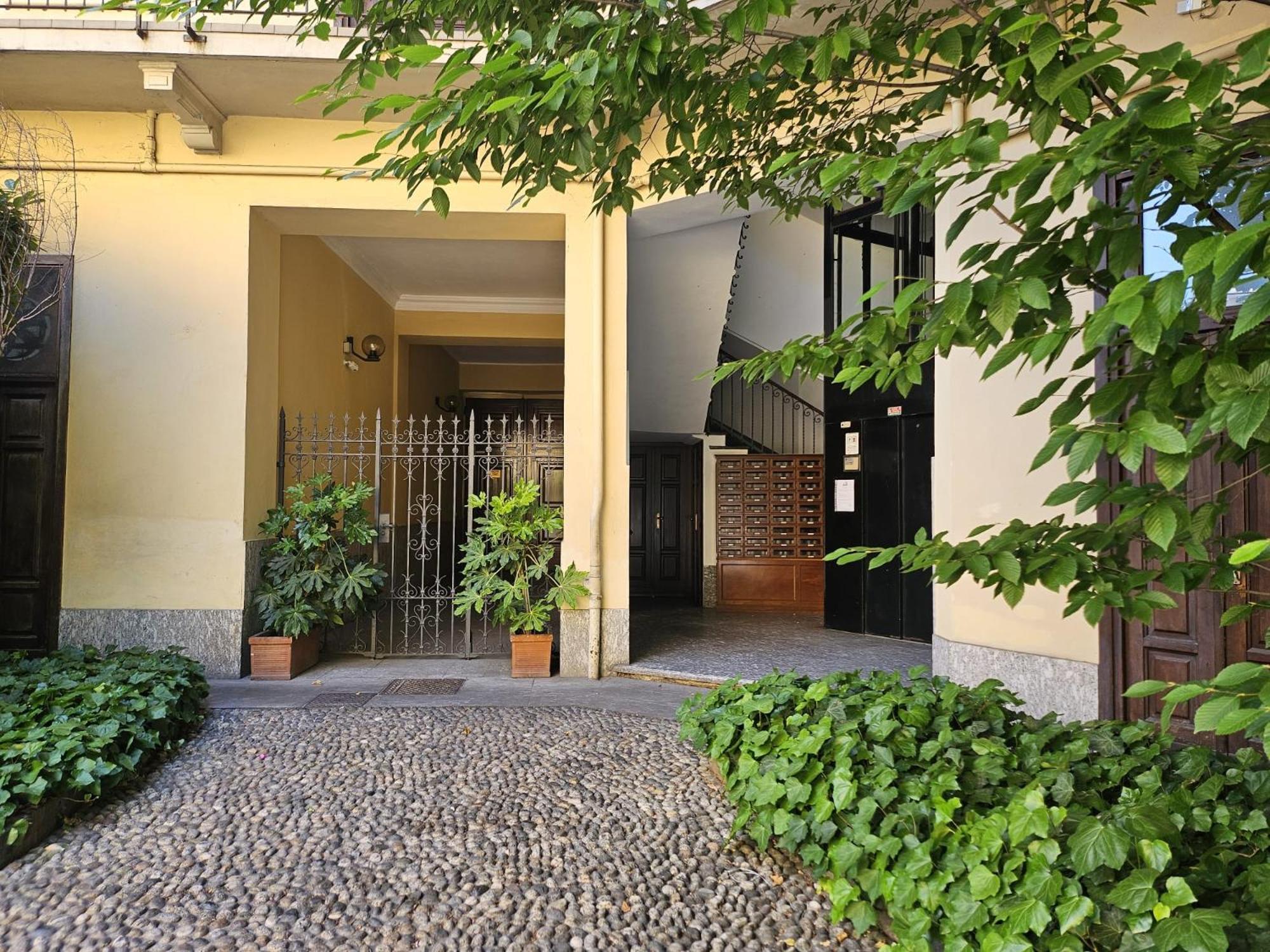 Chavez Apartment *